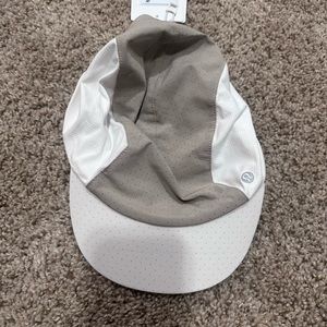 Lululemon | Run & Train hat | L/XL | NWT | ponytail